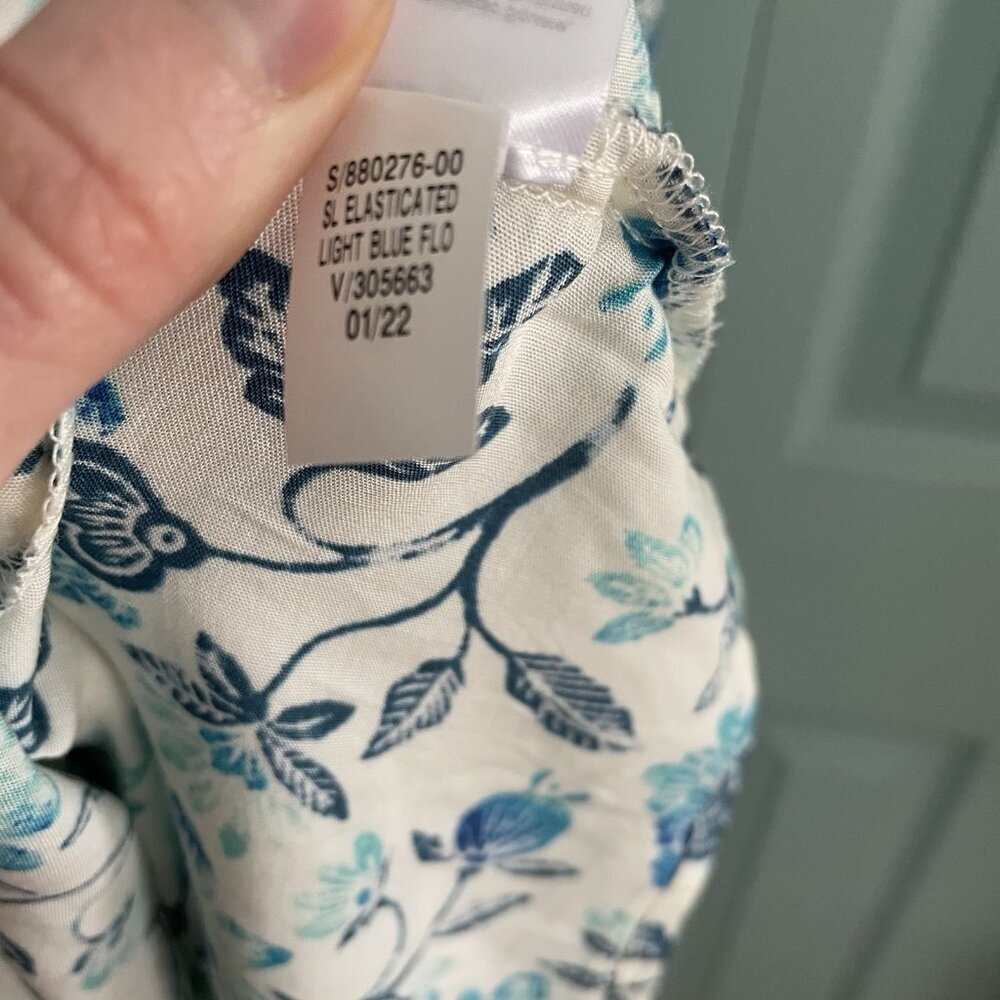 Old Navy Women’s Sleeveless Tie-Back Cutout Maxi Dress Medium Light Blue Flowers - Picture 9 of 15